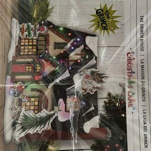 COPY - Department 56 Snow Village, the Grinch’s house new with tags